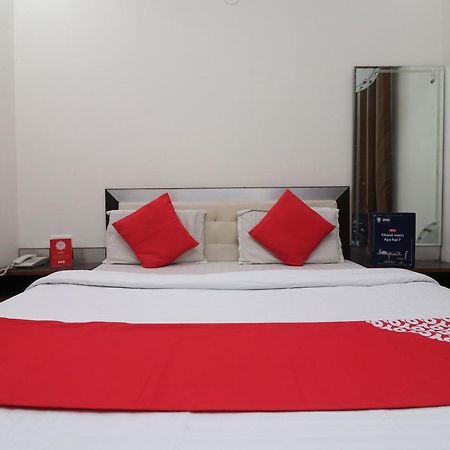 Oyo 24723 Hotel Atul Palace 아그라 외부 사진