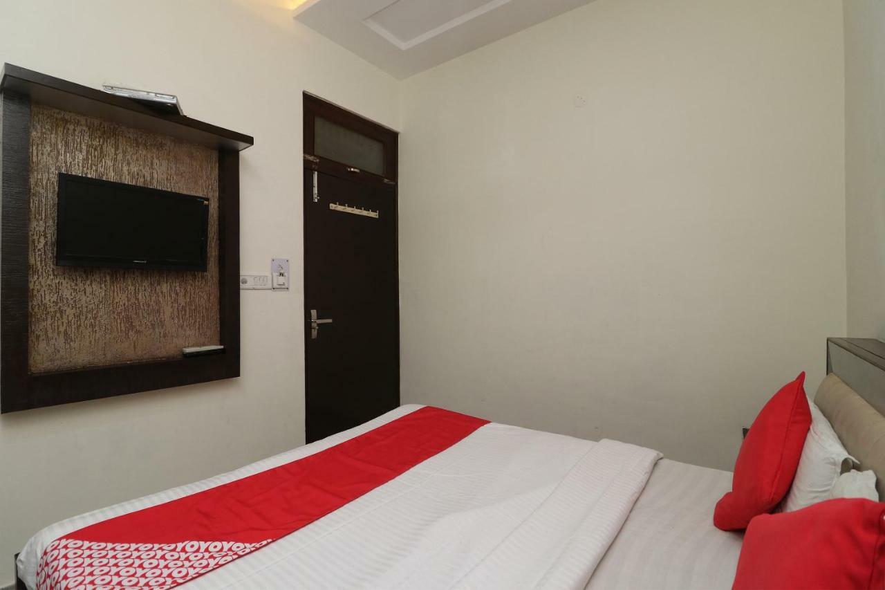 Oyo 24723 Hotel Atul Palace 아그라 외부 사진