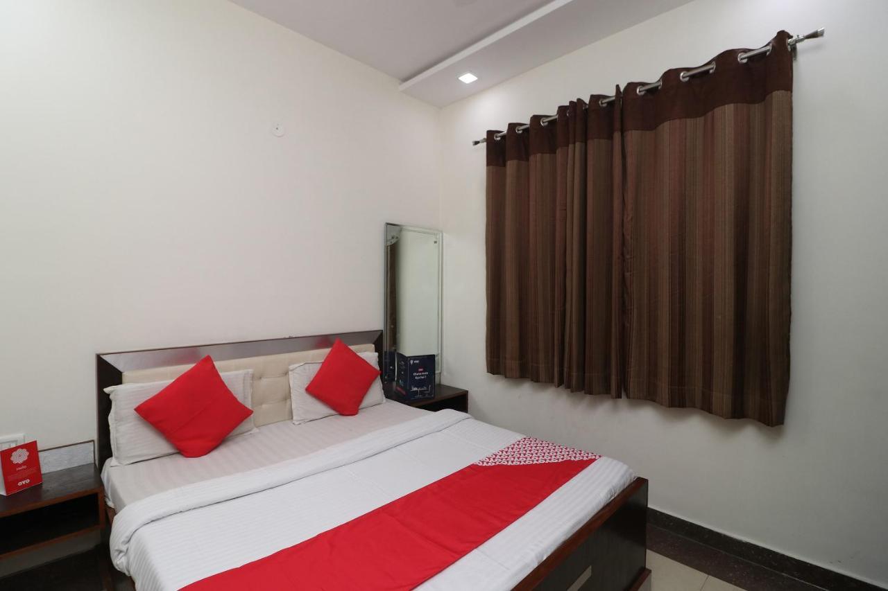 Oyo 24723 Hotel Atul Palace 아그라 외부 사진