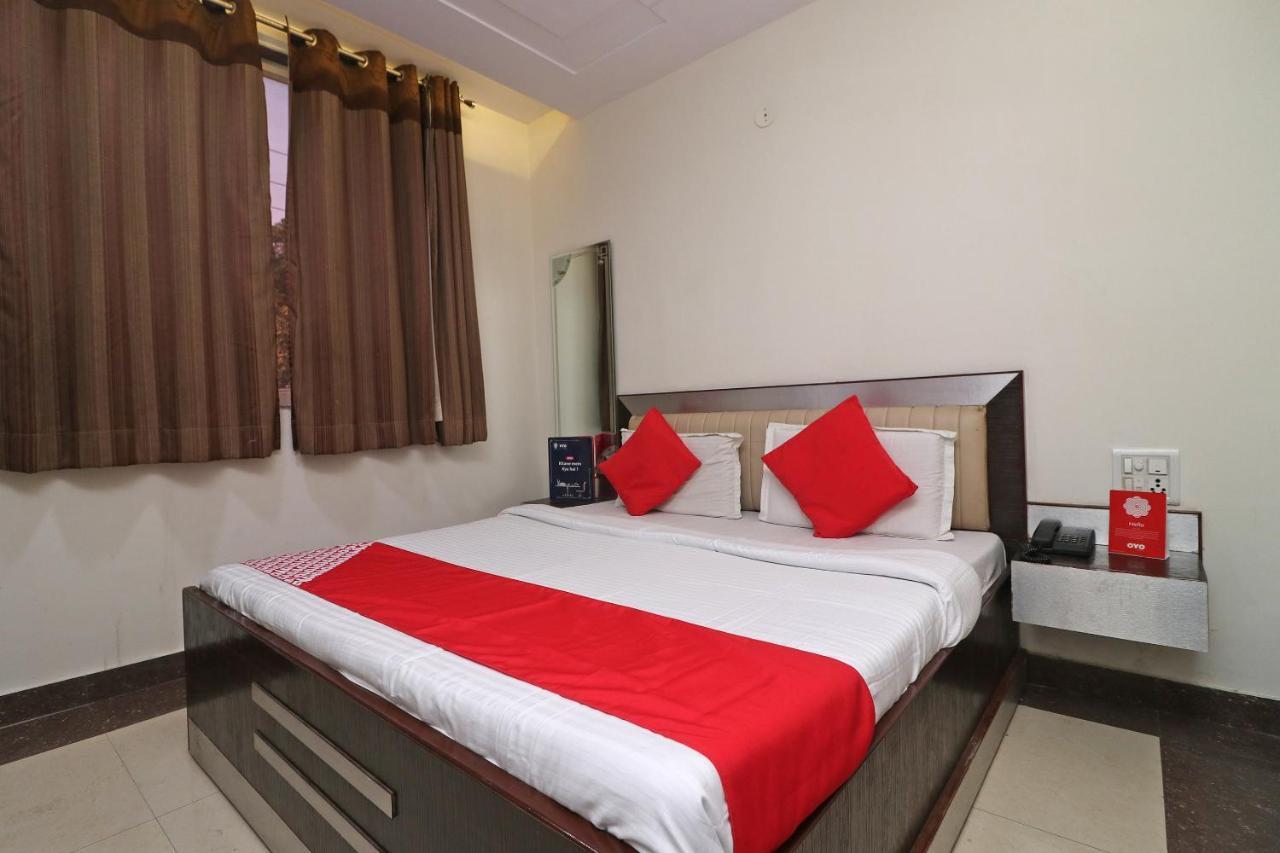 Oyo 24723 Hotel Atul Palace 아그라 외부 사진